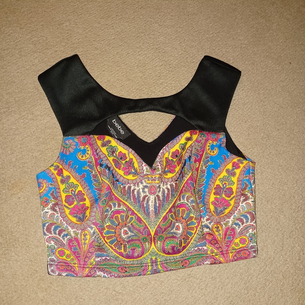 Bebe crop trop